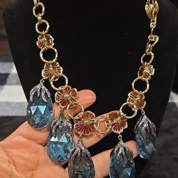 Betsey Johnson Gold and Blue Teardrop Necklace - Picture 3 of 4